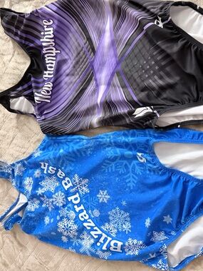 GK Adult L Leotard (2) Purple & Blue